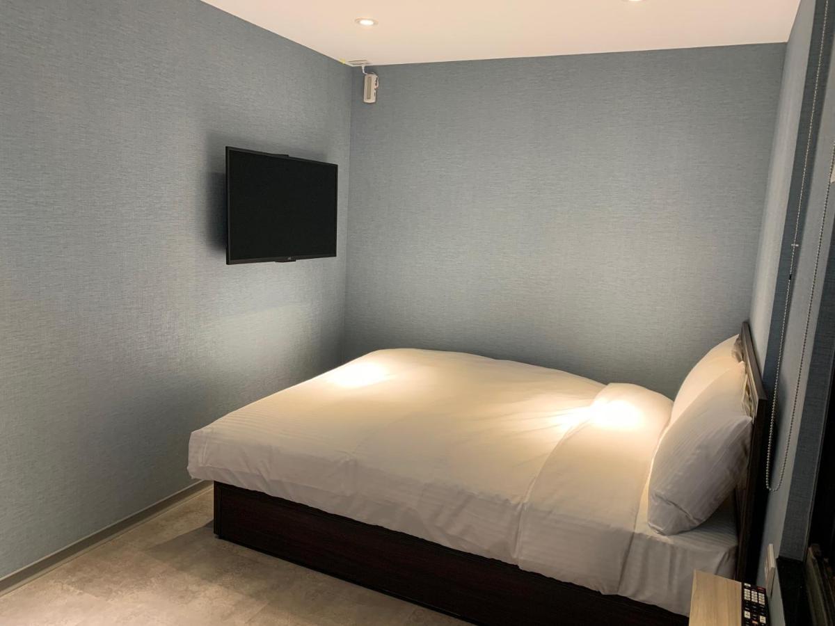 Donni Room For Rent Taipei Dış mekan fotoğraf